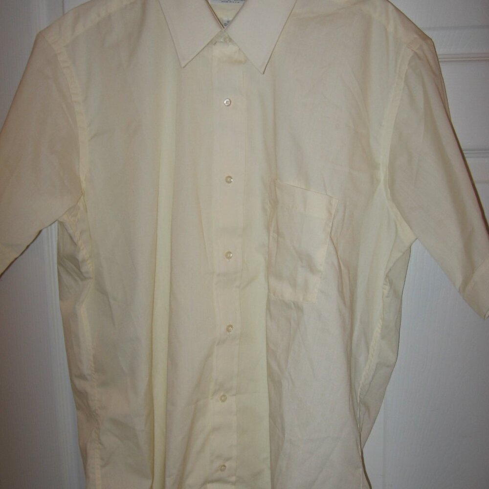 Royal Knight Permanent Press Button Front Shirt Men's 16.5 Pale Yellow New